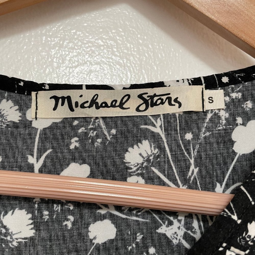 Michael Stars floral cropped tank top (Size S)
